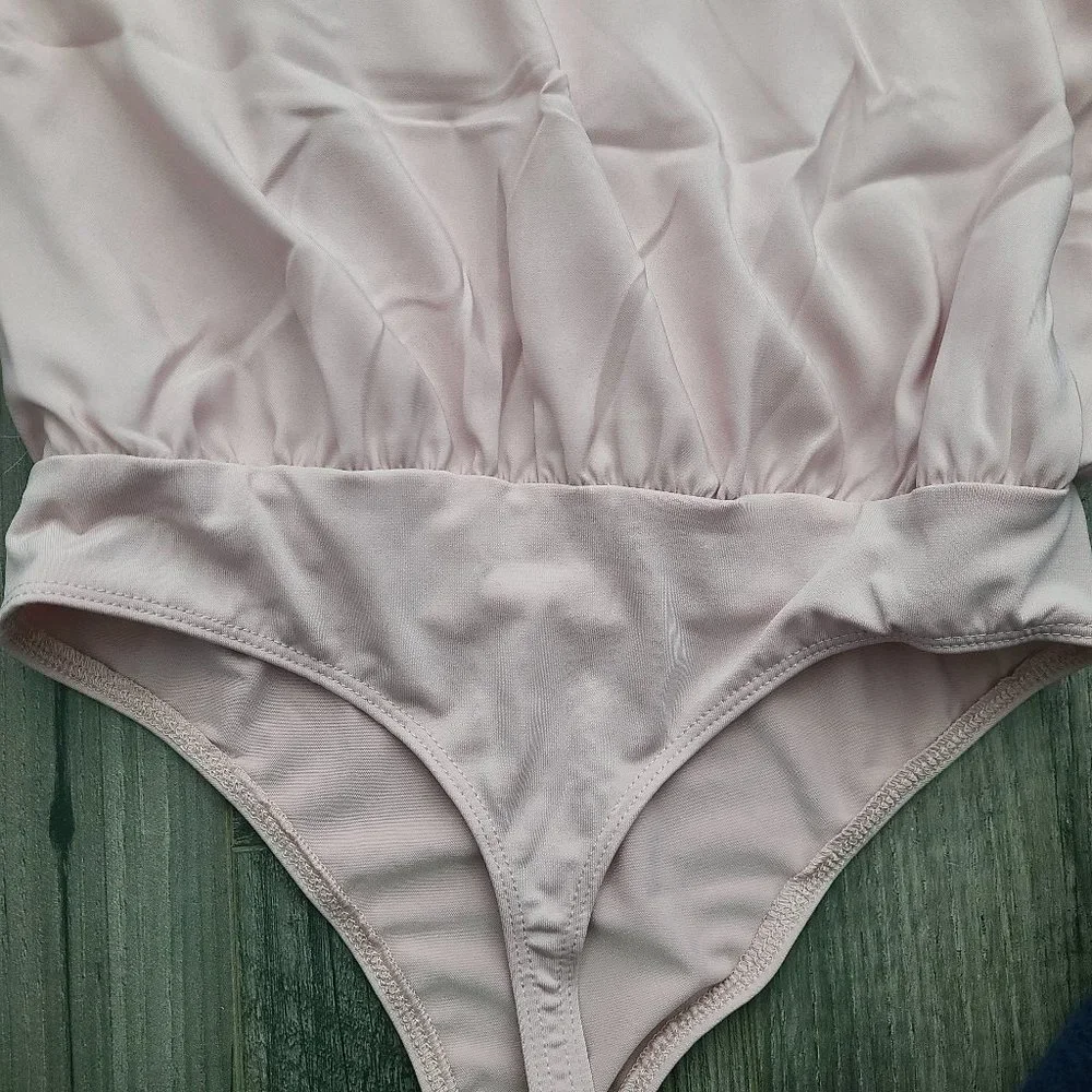 Lace Cami Thong Bodysuit - Picture 7 of 10